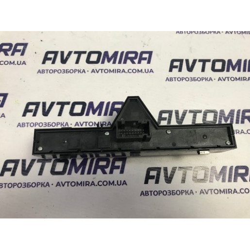 Блок кнопок в торпедо Opel Corsa D 2006-2014 13250803